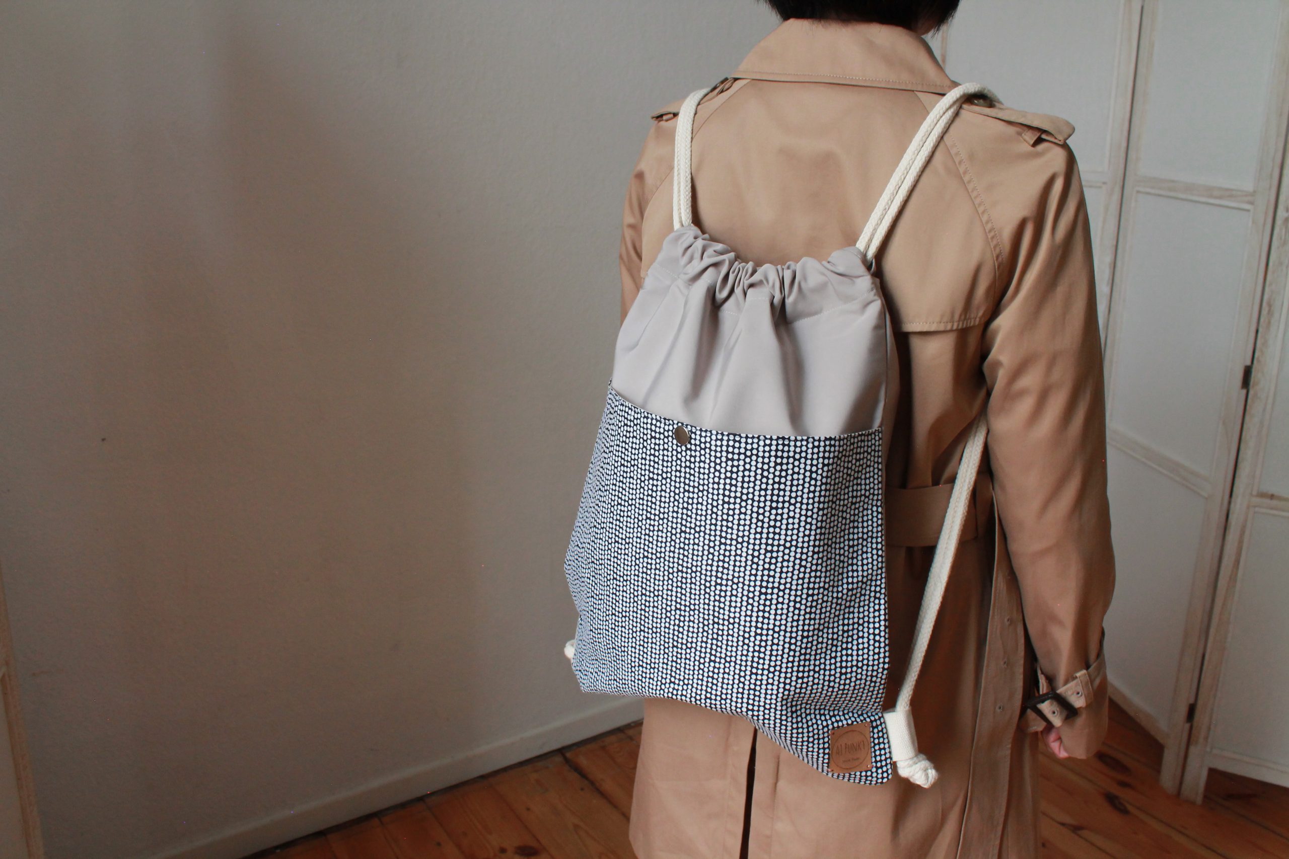 Sportbeutel wasserdicht – Blue Spots – Bild 4