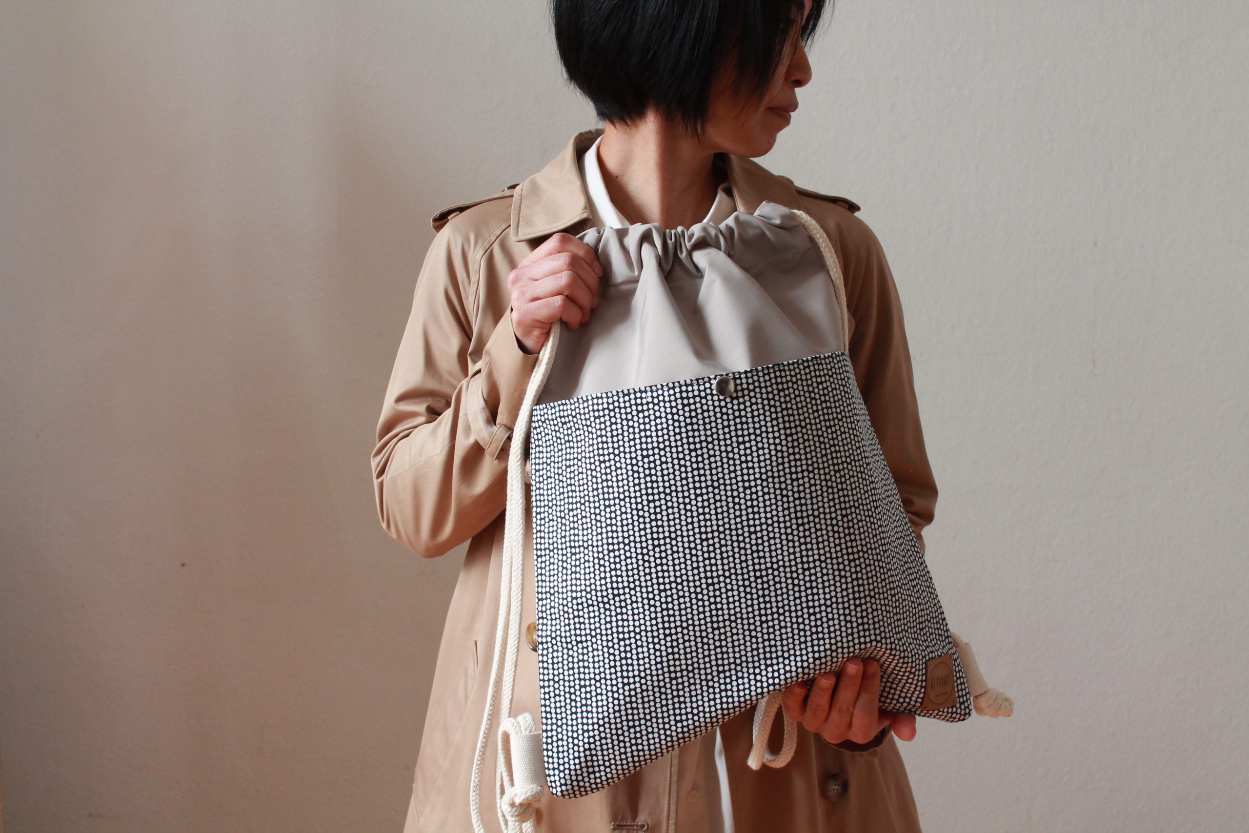 Sportbeutel wasserdicht – Blue Spots – Bild 3